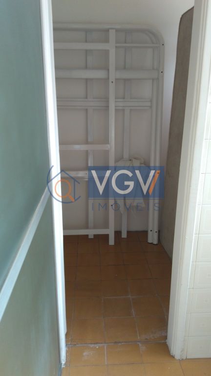 Apartamento à venda com 2 quartos, 65m² - Foto 15