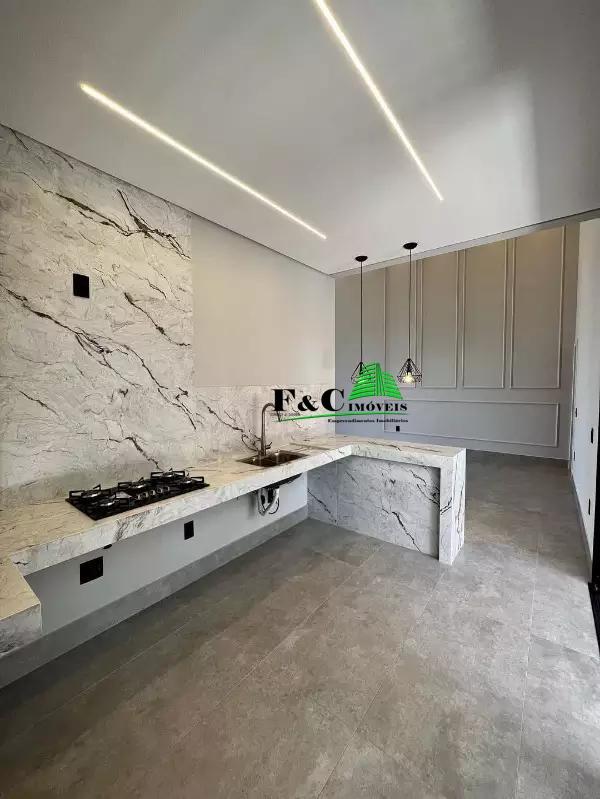 Casa de Condomínio à venda com 3 quartos, 250m² - Foto 4