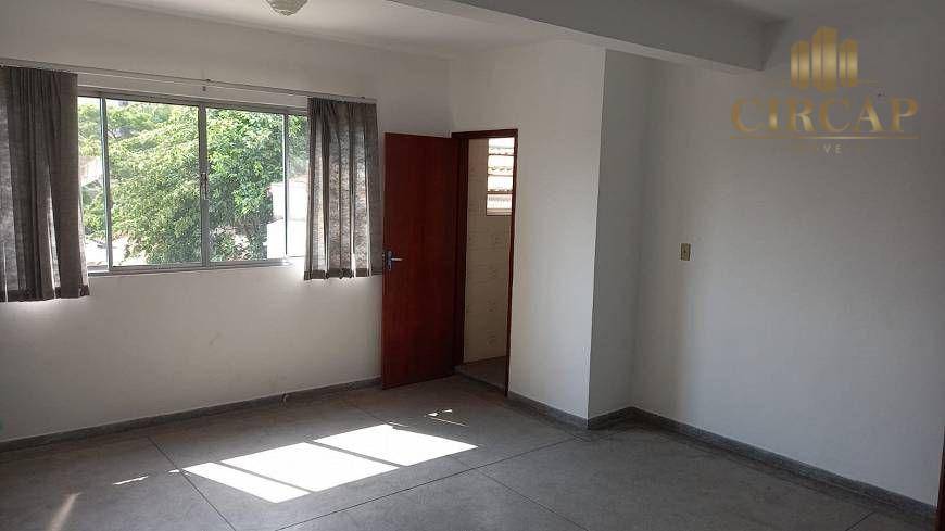 Casa à venda e aluguel com 4 quartos, 300m² - Foto 4