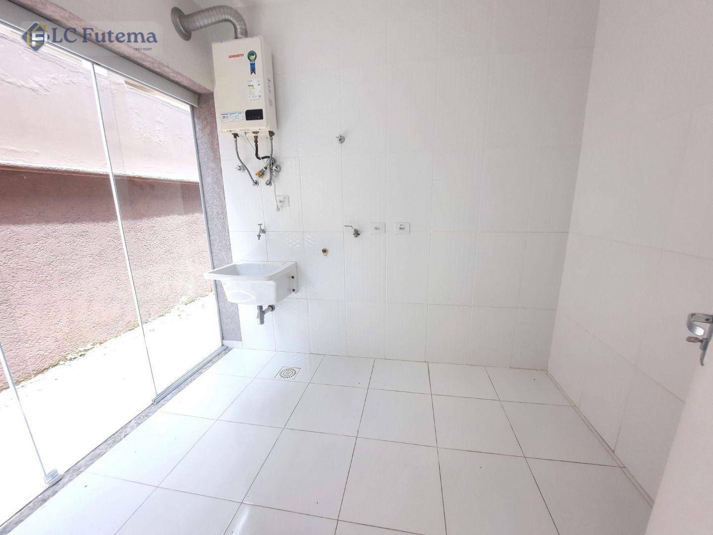 Casa de Condomínio para alugar com 3 quartos, 214m² - Foto 10