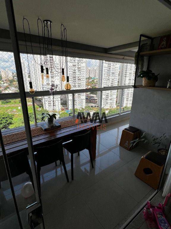 Apartamento à venda com 3 quartos, 118m² - Foto 4