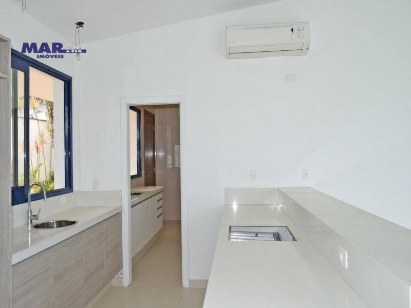 Apartamento à venda com 3 quartos, 240m² - Foto 12