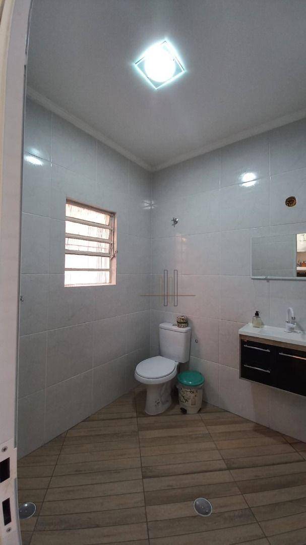 Casa à venda com 2 quartos, 181M2 - Foto 24