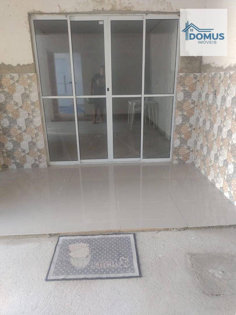 Sobrado à venda com 2 quartos, 75m² - Foto 8