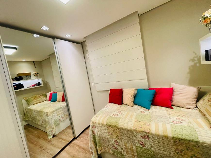 Apartamento à venda com 2 quartos, 65m² - Foto 10