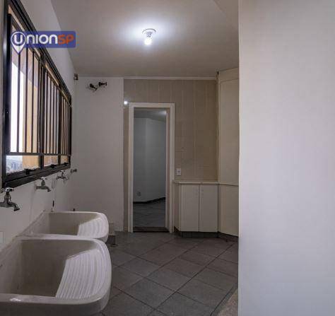 Apartamento à venda com 4 quartos, 210m² - Foto 31