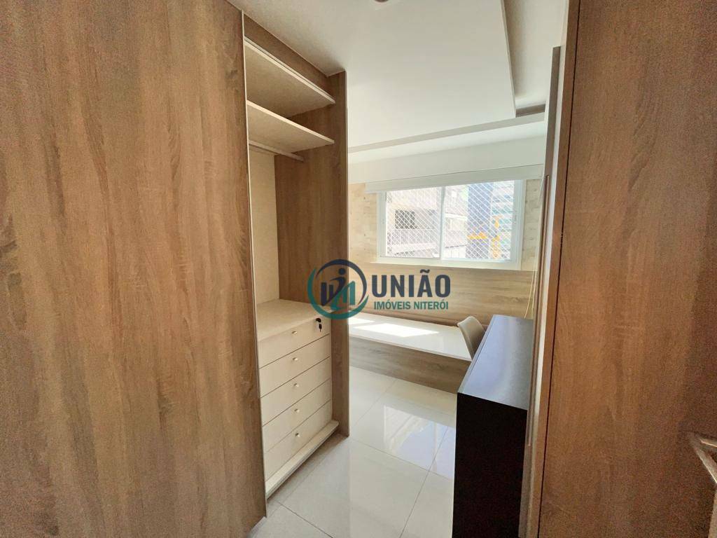 Apartamento à venda com 4 quartos, 158m² - Foto 16