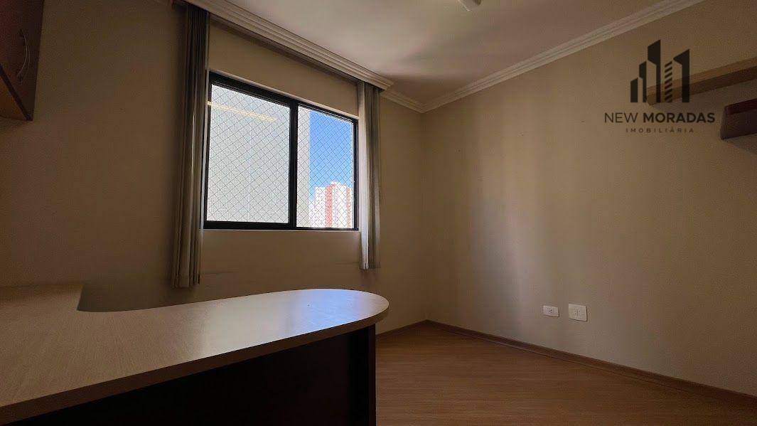 Apartamento à venda com 3 quartos, 96m² - Foto 17