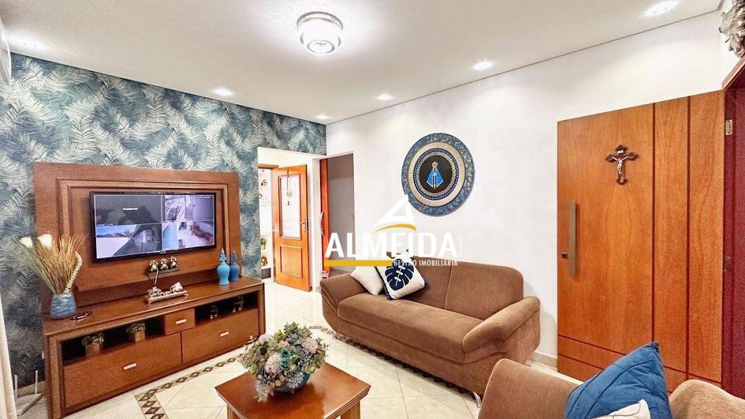 Casa, 3 quartos, 204 m² - Foto 1