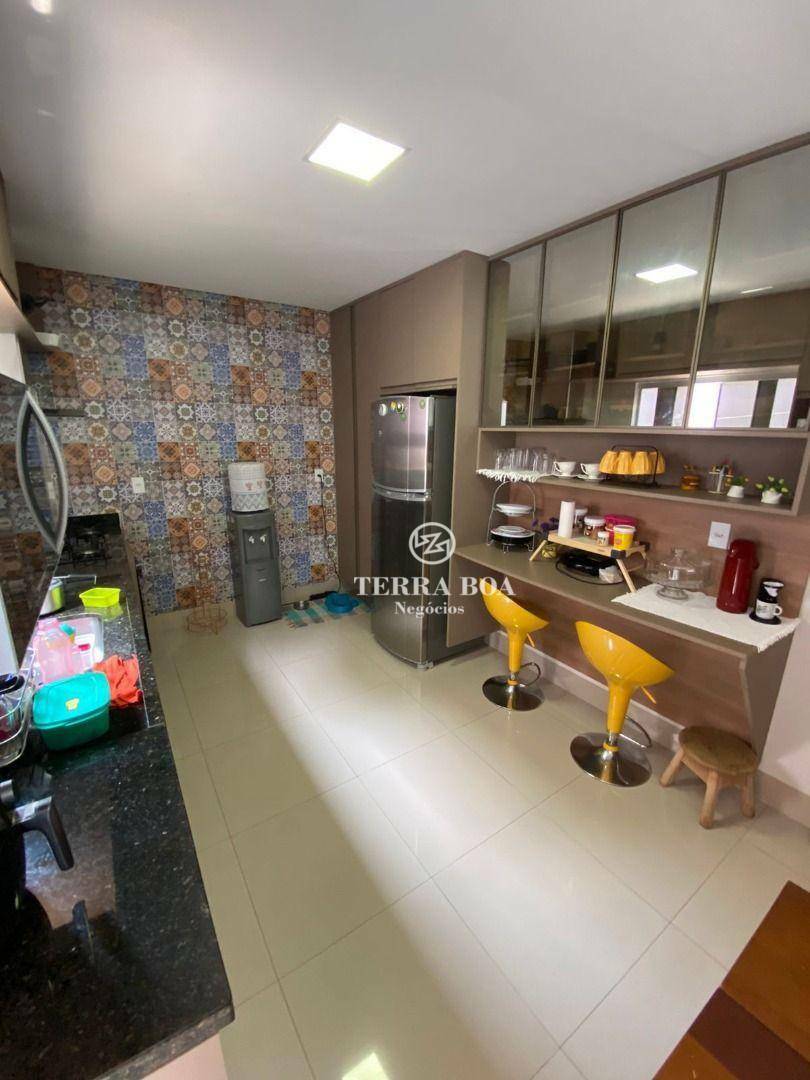 Sobrado à venda com 2 quartos, 100m² - Foto 17