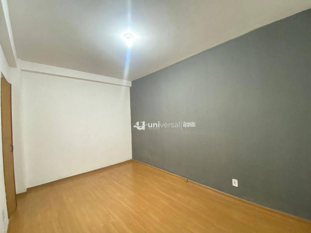 Apartamento à venda com 2 quartos, 40m² - Foto 9