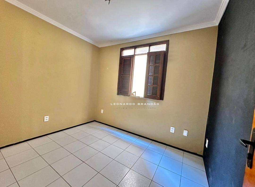 Casa de Condomínio à venda com 4 quartos, 134m² - Foto 8
