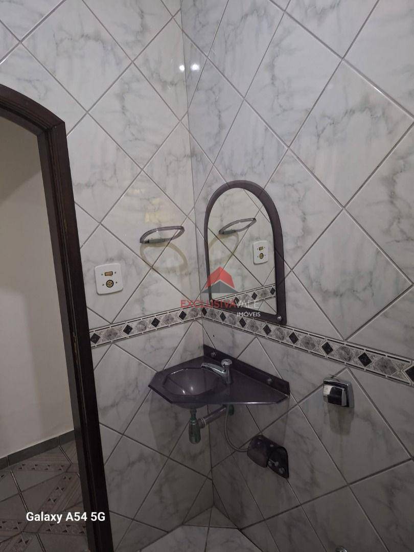 Casa à venda com 3 quartos, 94m² - Foto 17