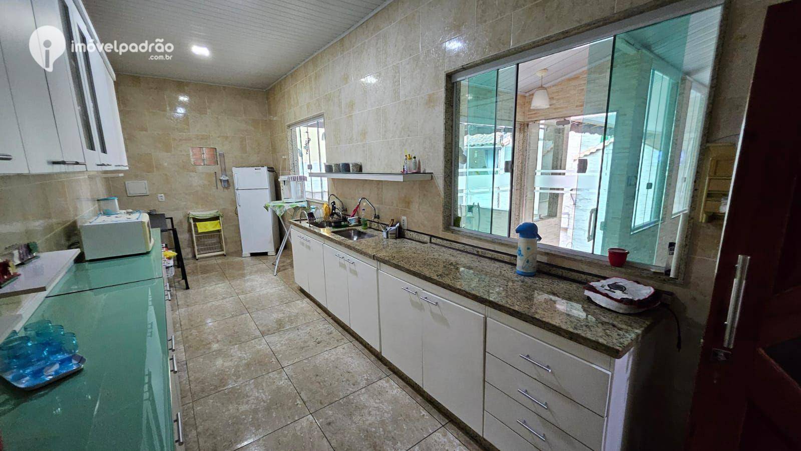 Casa à venda com 6 quartos, 400m² - Foto 32