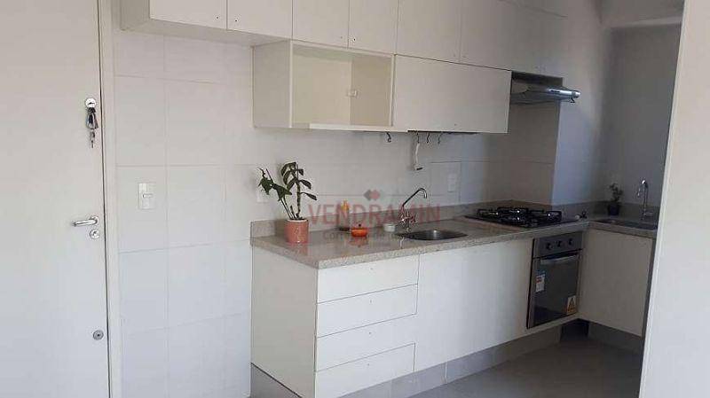 Apartamento à venda com 2 quartos, 35m² - Foto 2