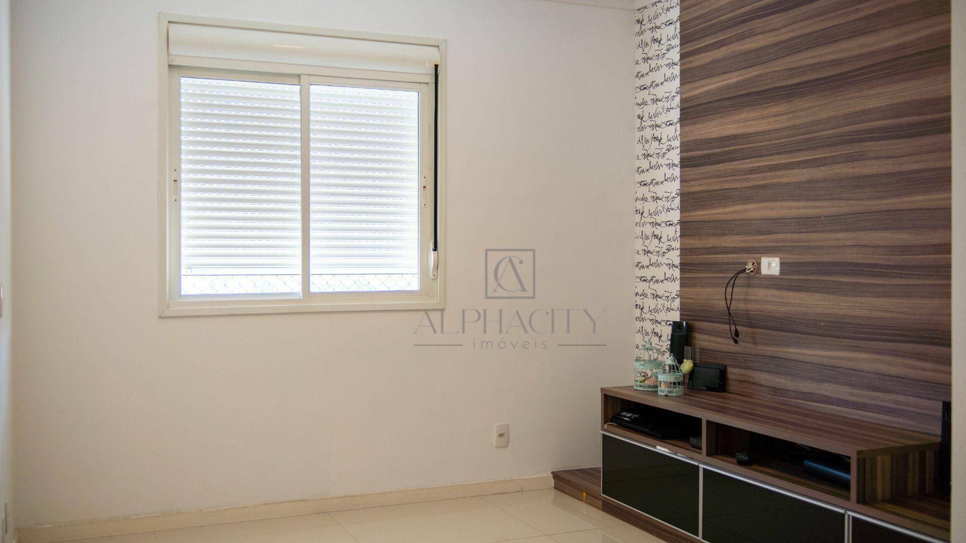 Apartamento para alugar com 2 quartos, 122m² - Foto 3