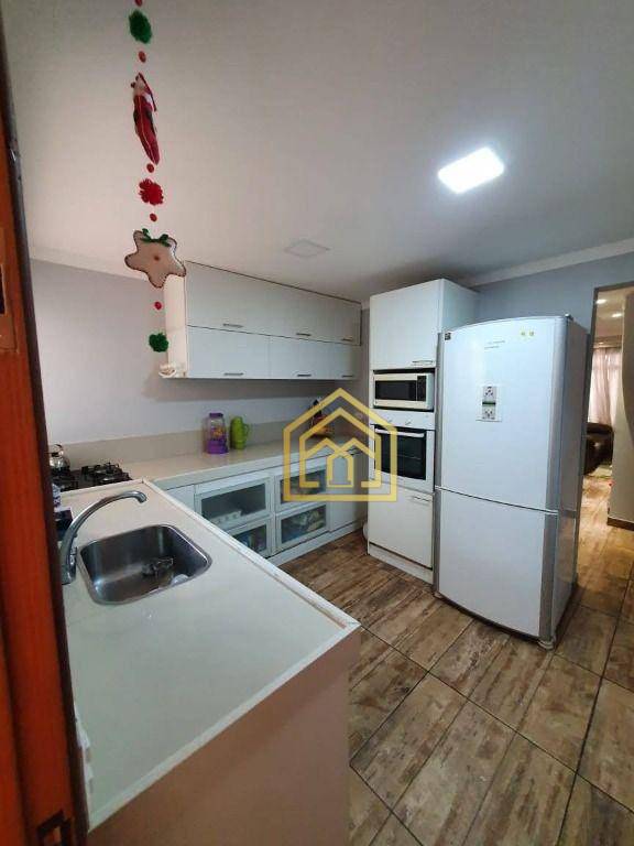 Sobrado à venda com 3 quartos, 250m² - Foto 12