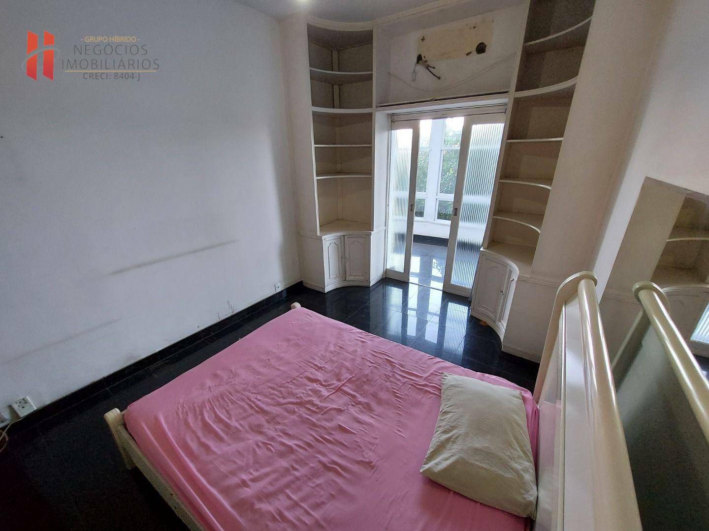 Apartamento à venda com 3 quartos, 210m² - Foto 25