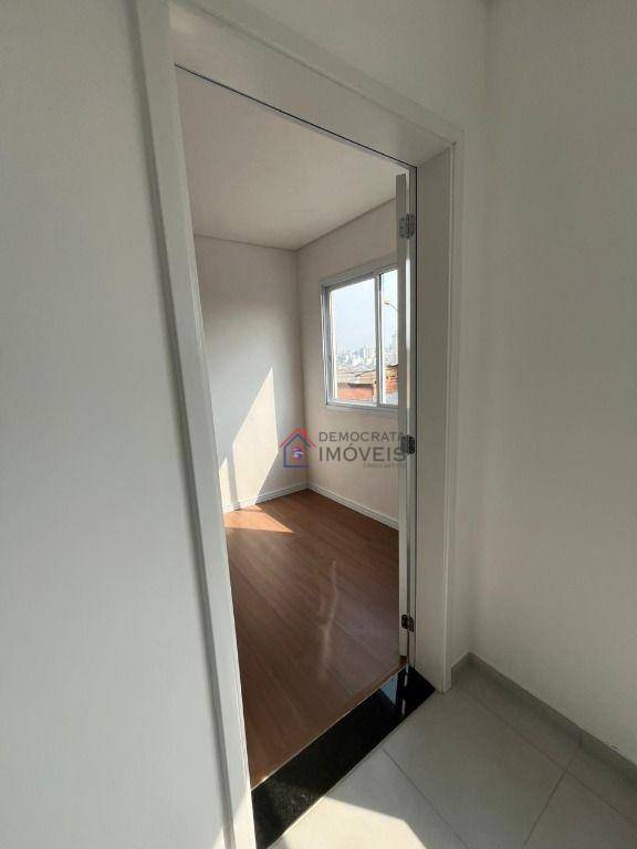 Apartamento à venda com 2 quartos, 41m² - Foto 8