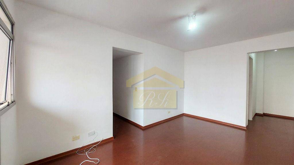 Apartamento à venda com 2 quartos, 70m² - Foto 4