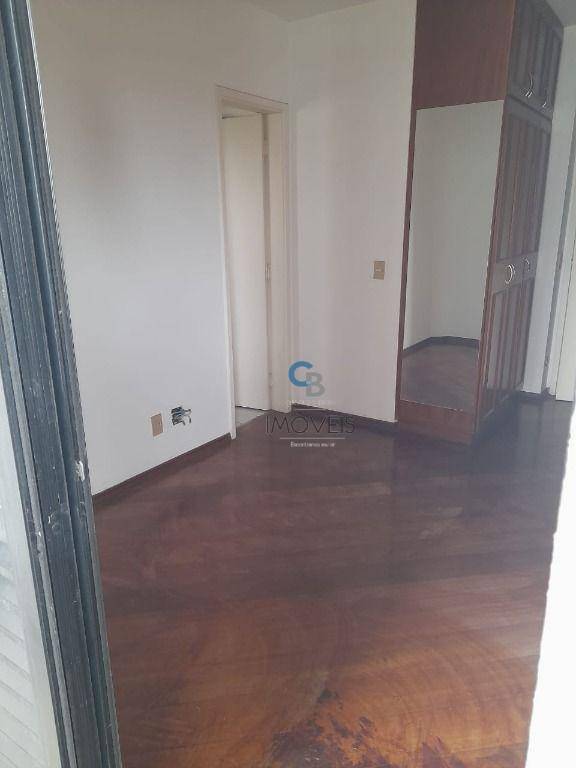 Apartamento à venda com 3 quartos, 117m² - Foto 6