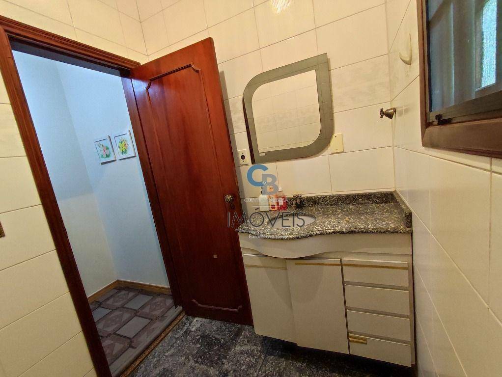 Sobrado à venda com 3 quartos, 210m² - Foto 18