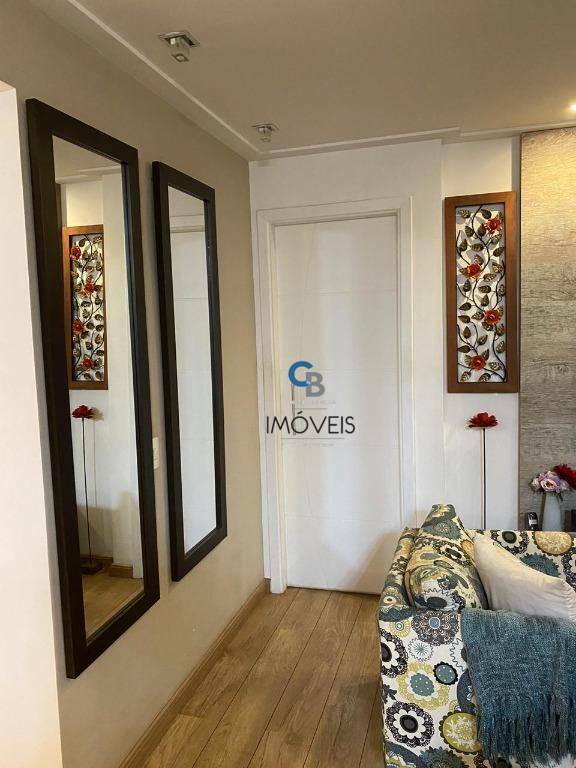 Apartamento à venda com 3 quartos, 137m² - Foto 4