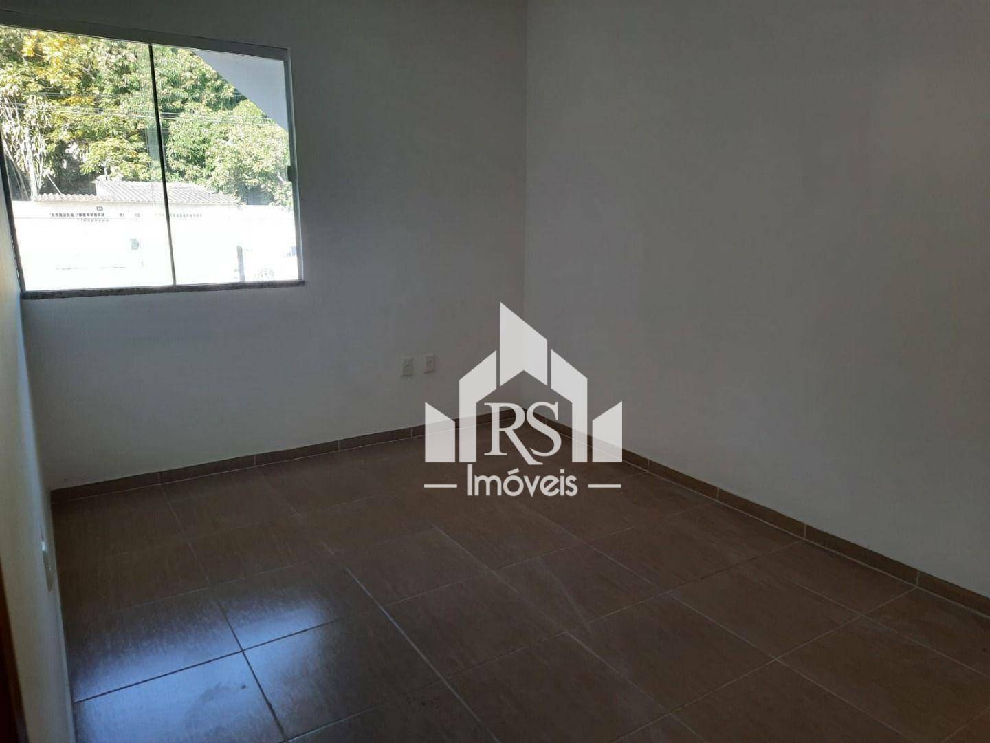 Casa à venda com 2 quartos, 66m² - Foto 11