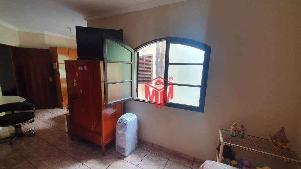 Sobrado à venda com 3 quartos, 180m² - Foto 25