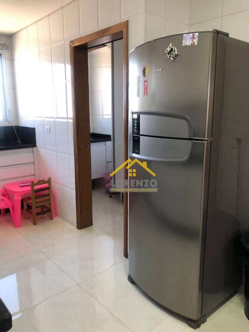 Apartamento à venda com 3 quartos, 96m² - Foto 14