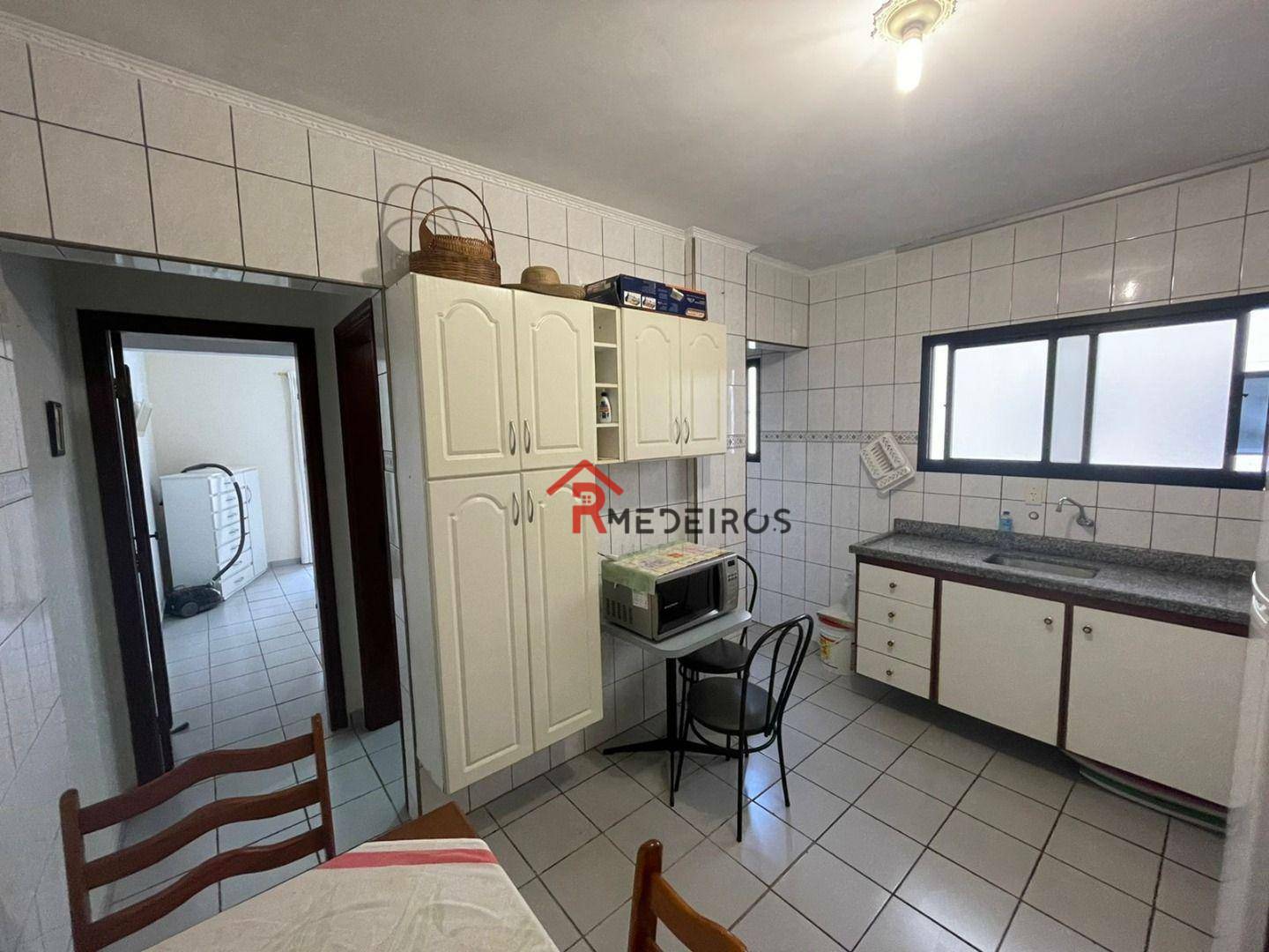 Apartamento à venda com 1 quarto, 54m² - Foto 15