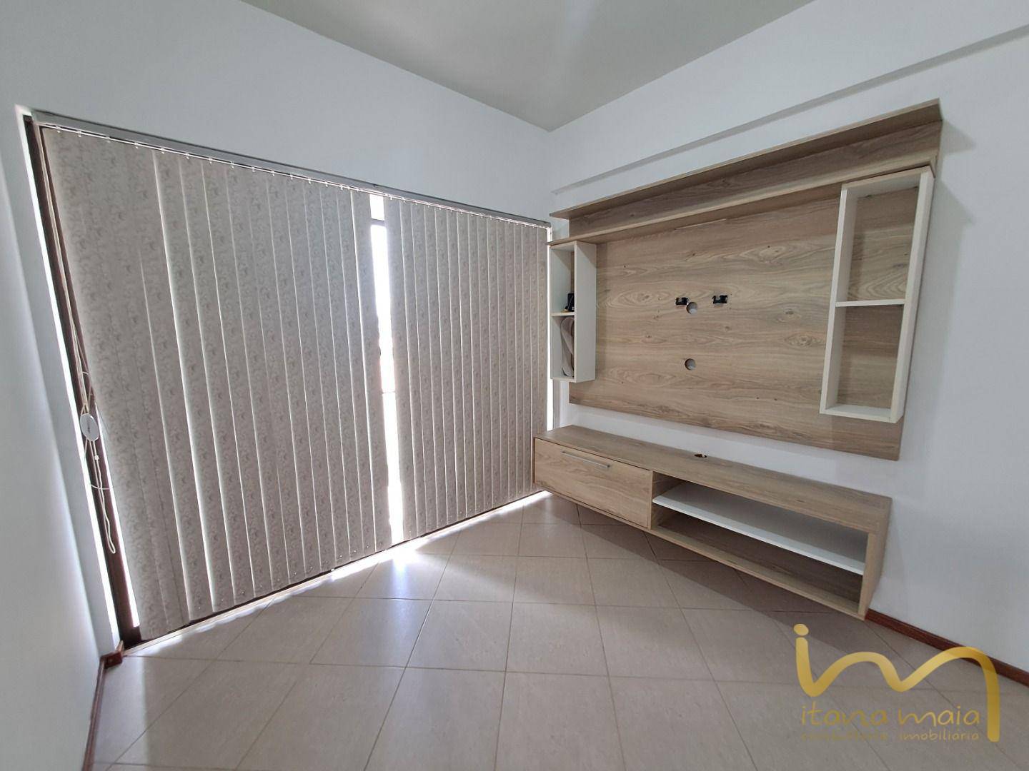 Apartamento à venda com 1 quarto, 45m² - Foto 4