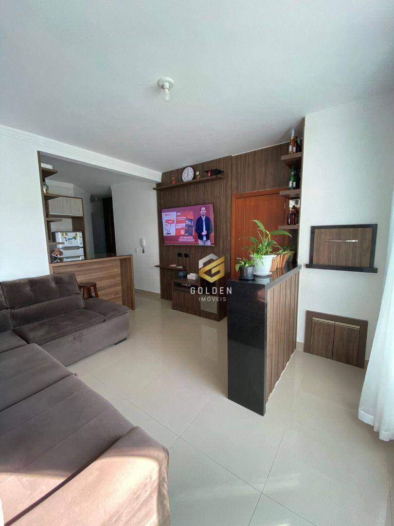 Apartamento à venda com 2 quartos, 60m² - Foto 1