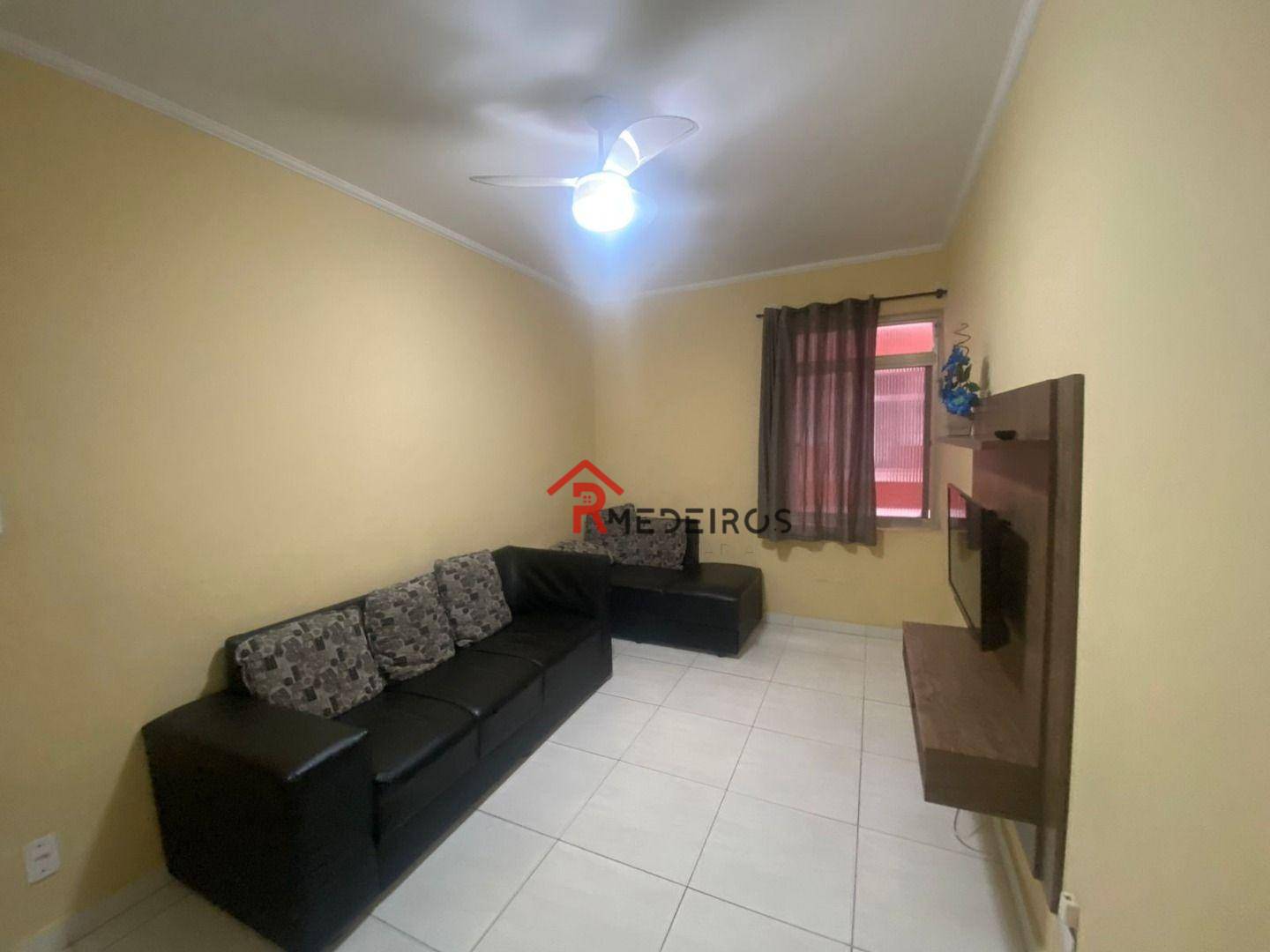 Apartamento à venda com 1 quarto, 50m² - Foto 3