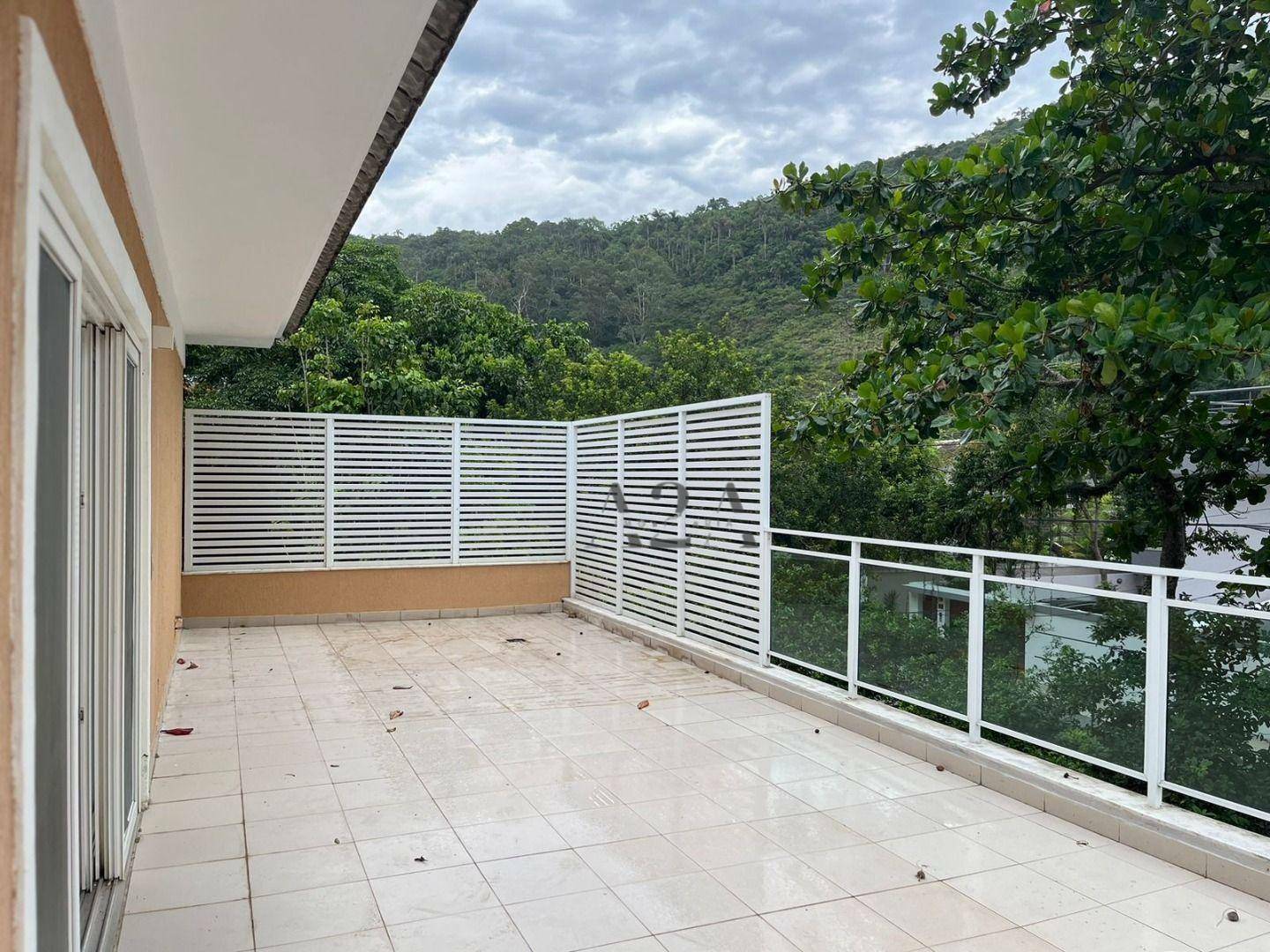 Casa à venda com 4 quartos, 357m² - Foto 46