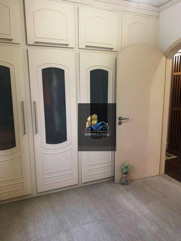 Apartamento à venda com 3 quartos, 219m² - Foto 33