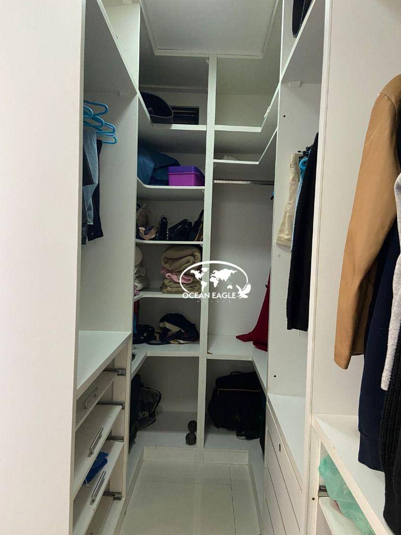 Cobertura, 3 quartos, 200 m² - Foto 4