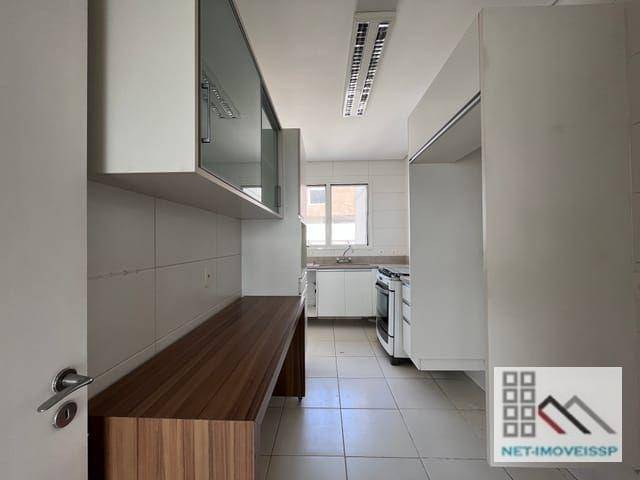 Apartamento para alugar com 3 quartos, 152m² - Foto 11