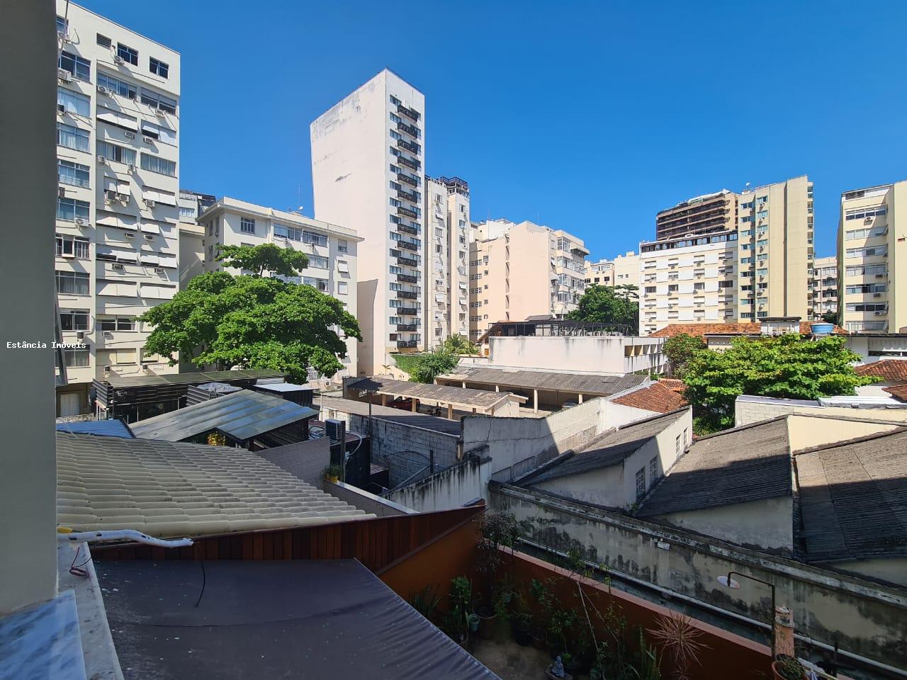 Apartamento à venda com 1 quarto, 50m² - Foto 1