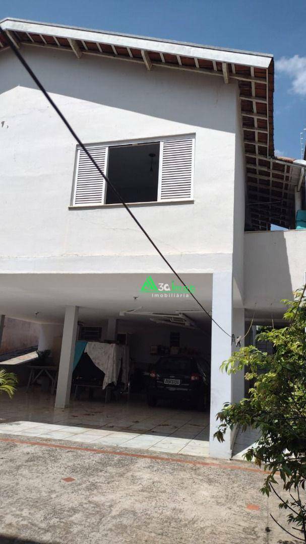 Casa à venda e aluguel com 5 quartos, 252m² - Foto 18