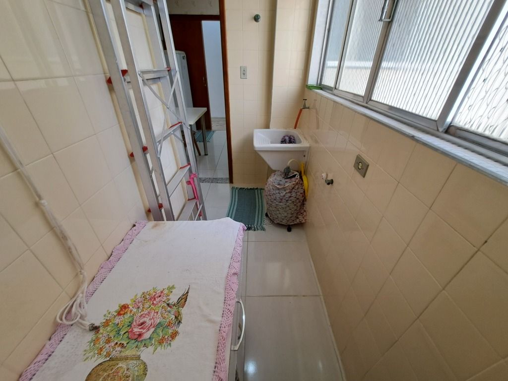 Apartamento à venda com 2 quartos, 90m² - Foto 19