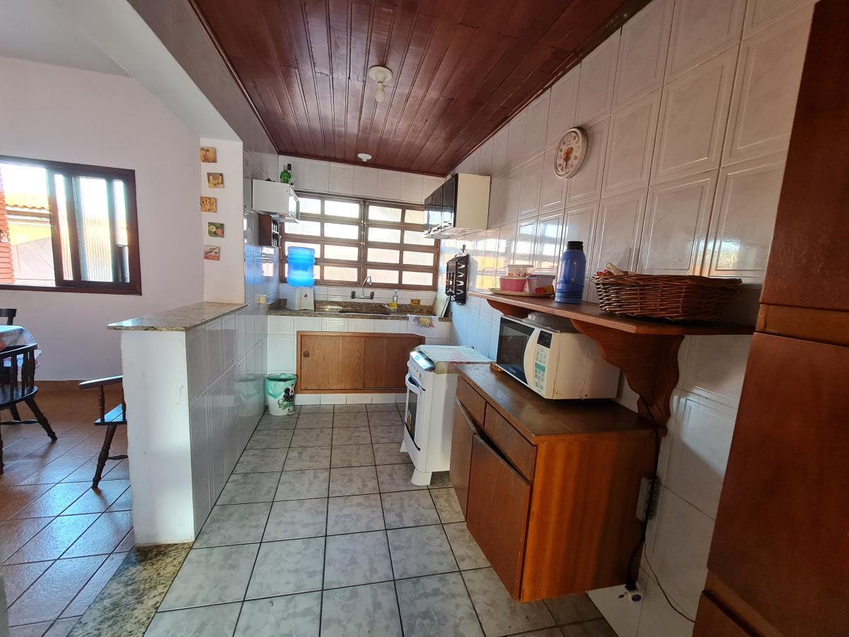 Casa à venda com 3 quartos, 420m² - Foto 12