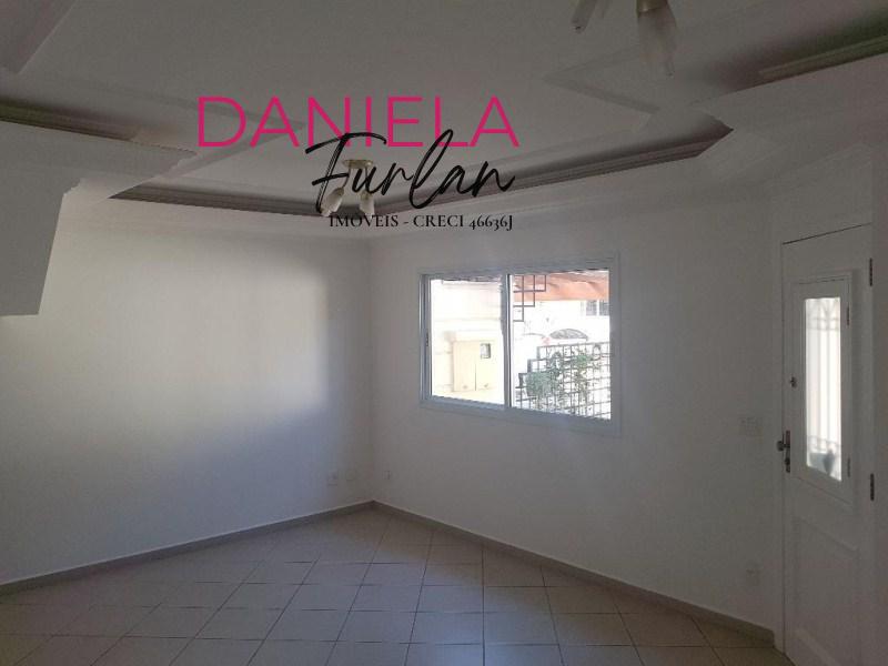 Casa de Condomínio à venda com 3 quartos, 135m² - Foto 4