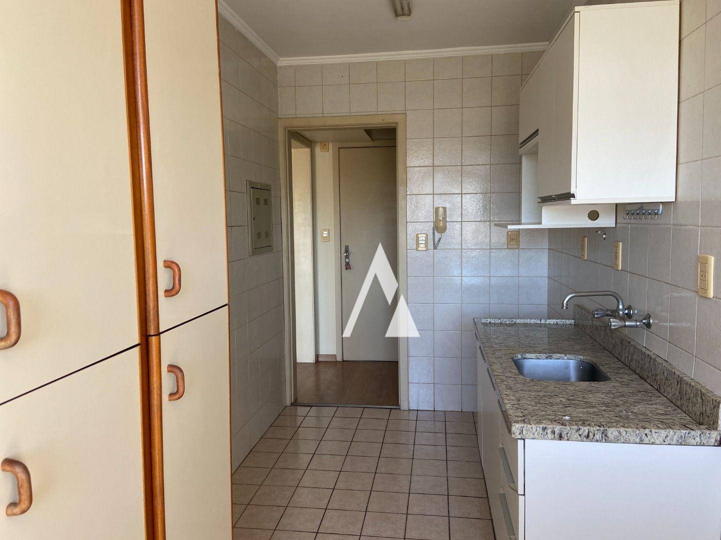 Apartamento à venda com 2 quartos, 71m² - Foto 9