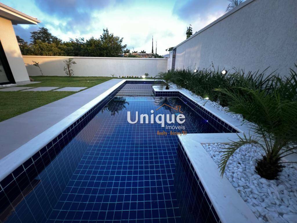 Casa de Condomínio à venda com 4 quartos, 209m² - Foto 23