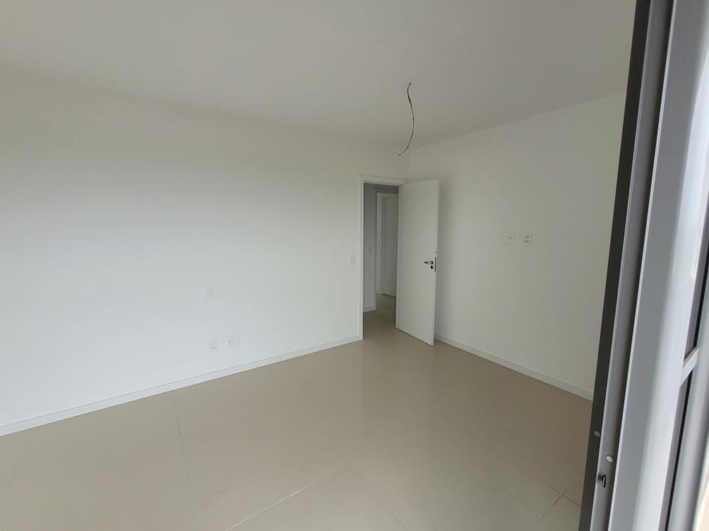 Apartamento à venda com 4 quartos, 147m² - Foto 8