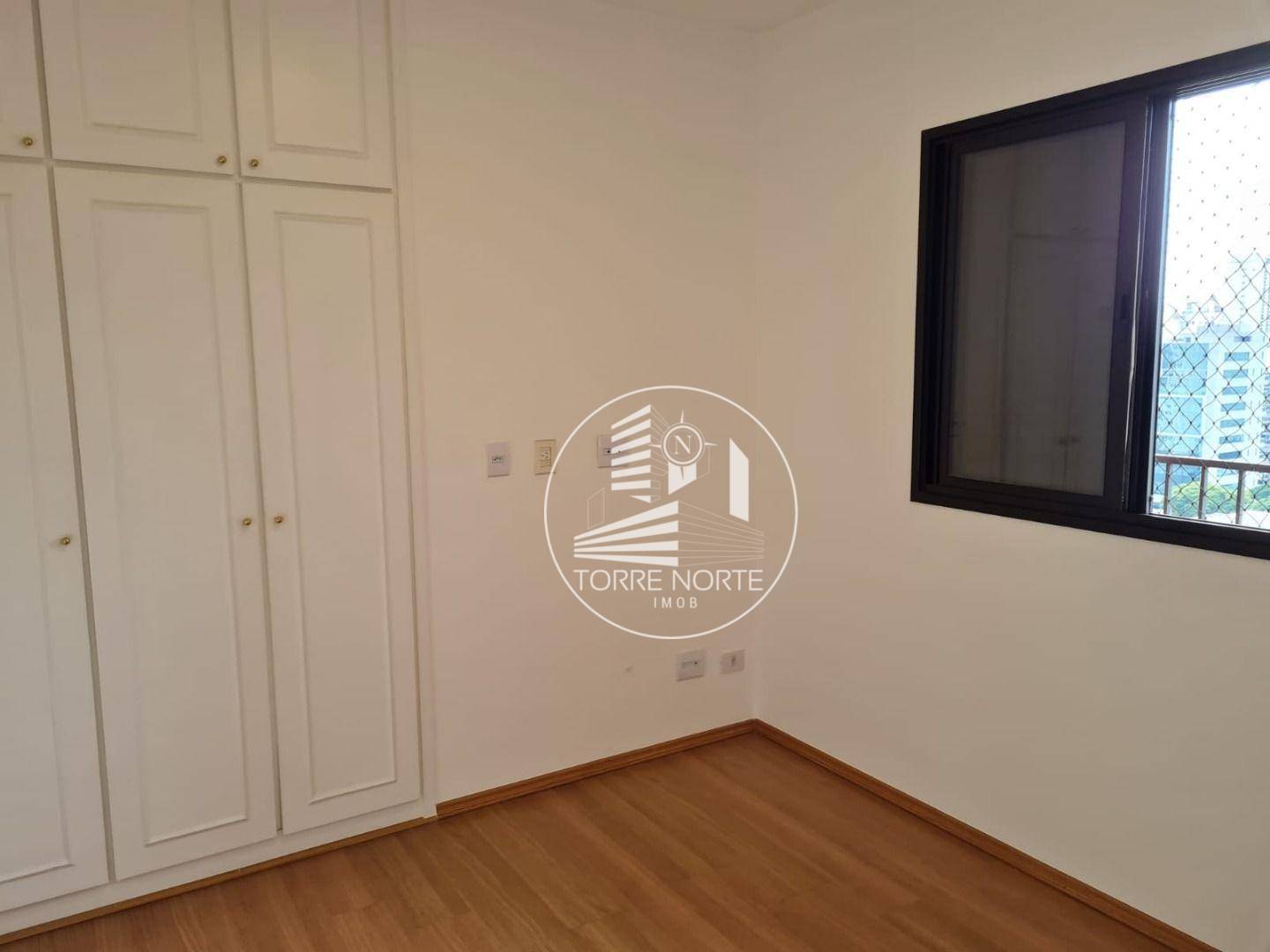 Apartamento à venda com 4 quartos, 220m² - Foto 24