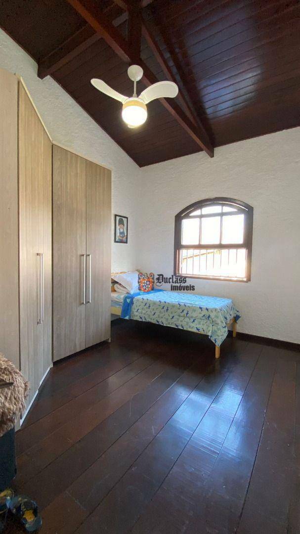 Sobrado à venda com 4 quartos, 200m² - Foto 16