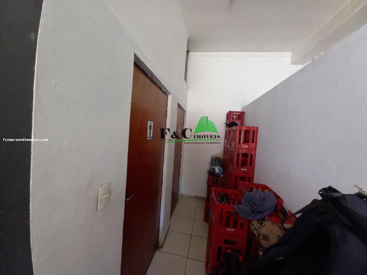 Casa à venda com 3 quartos, 200m² - Foto 50