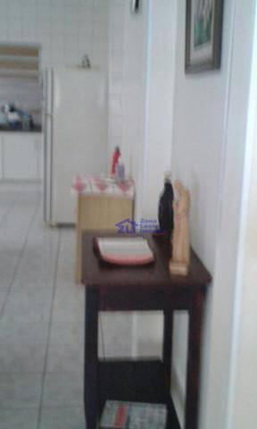 Sobrado à venda com 3 quartos, 180m² - Foto 2